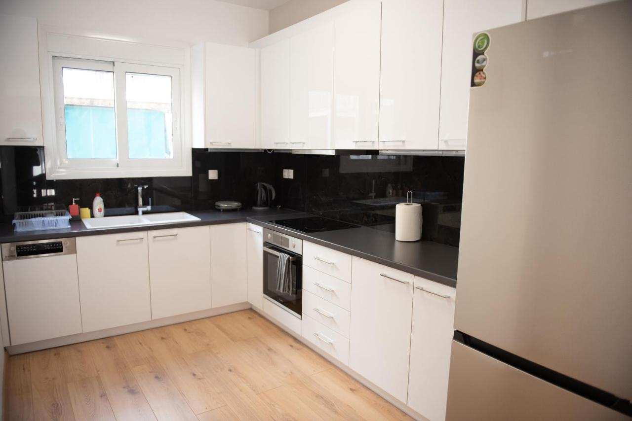 Newly Renovated Flat 500M From Subway Station Lägenhet Aten Exteriör bild