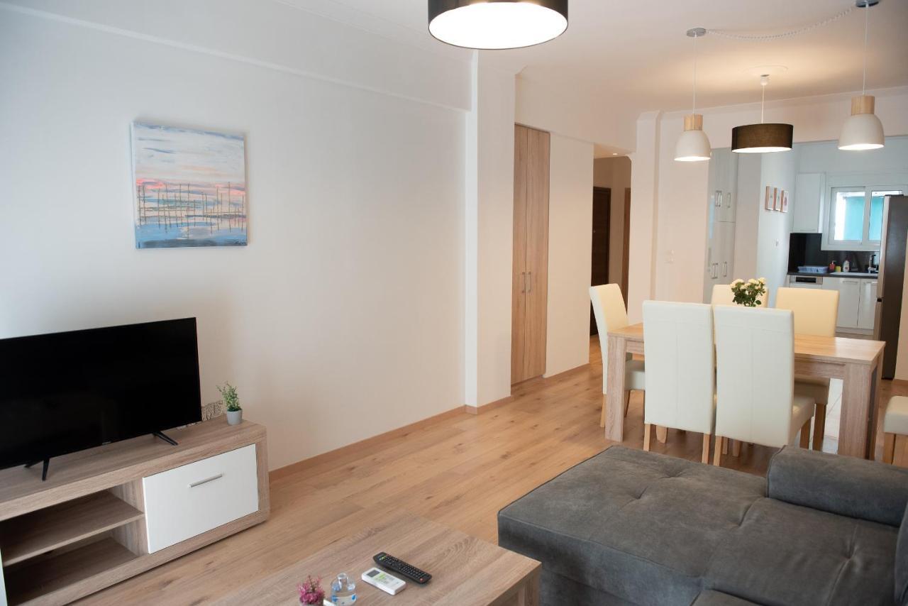 Newly Renovated Flat 500M From Subway Station Lägenhet Aten Exteriör bild